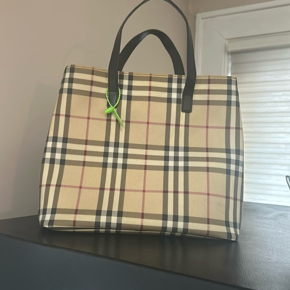 Authentic Burberry Small Tote - Picture 1 of 10